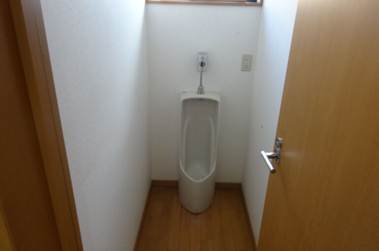 男性用トイレの写真